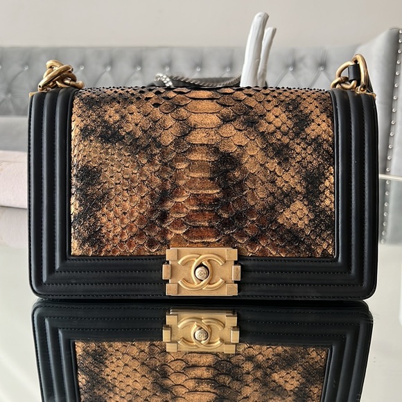Chanel python Purse - Picture 5 of 5